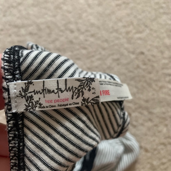 Free People Tank Top - Picture 3 of 3